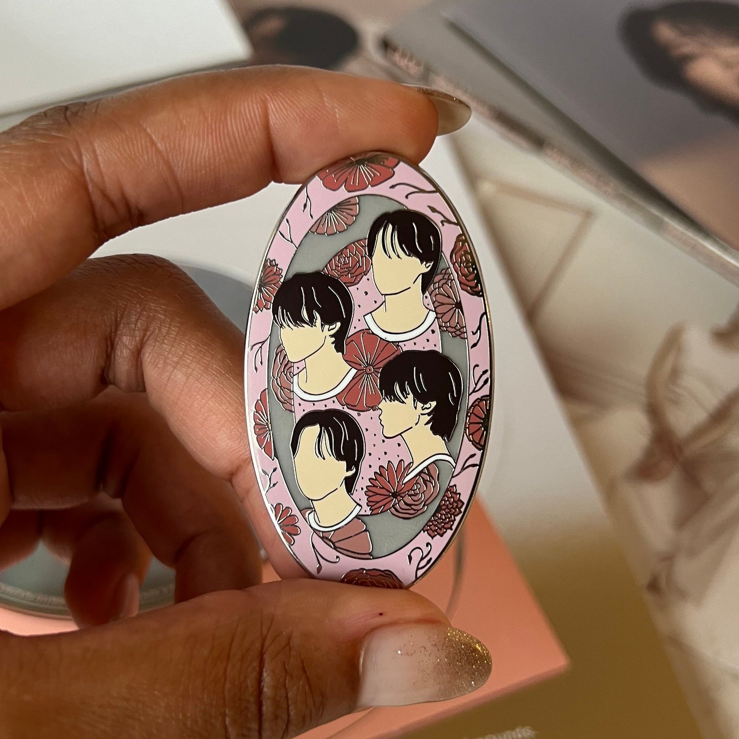 Face Flower Pin